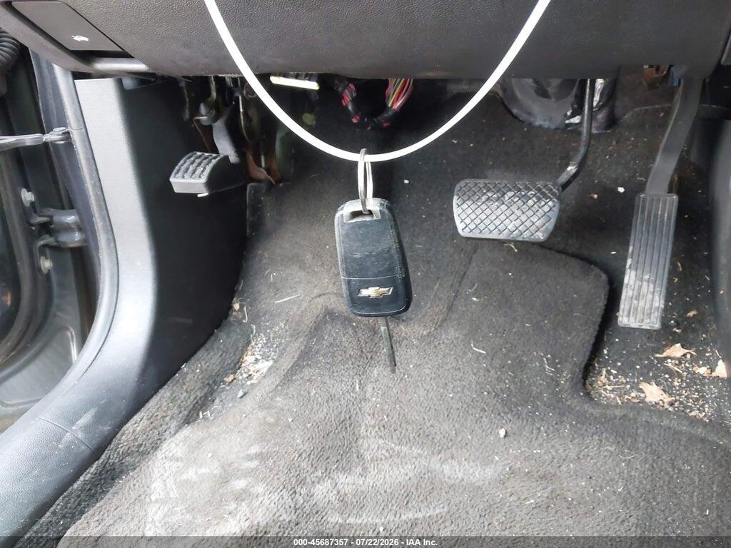 2GNFLFEKXH6182248 2017 CHEVROLET EQUINOX photo no. 11