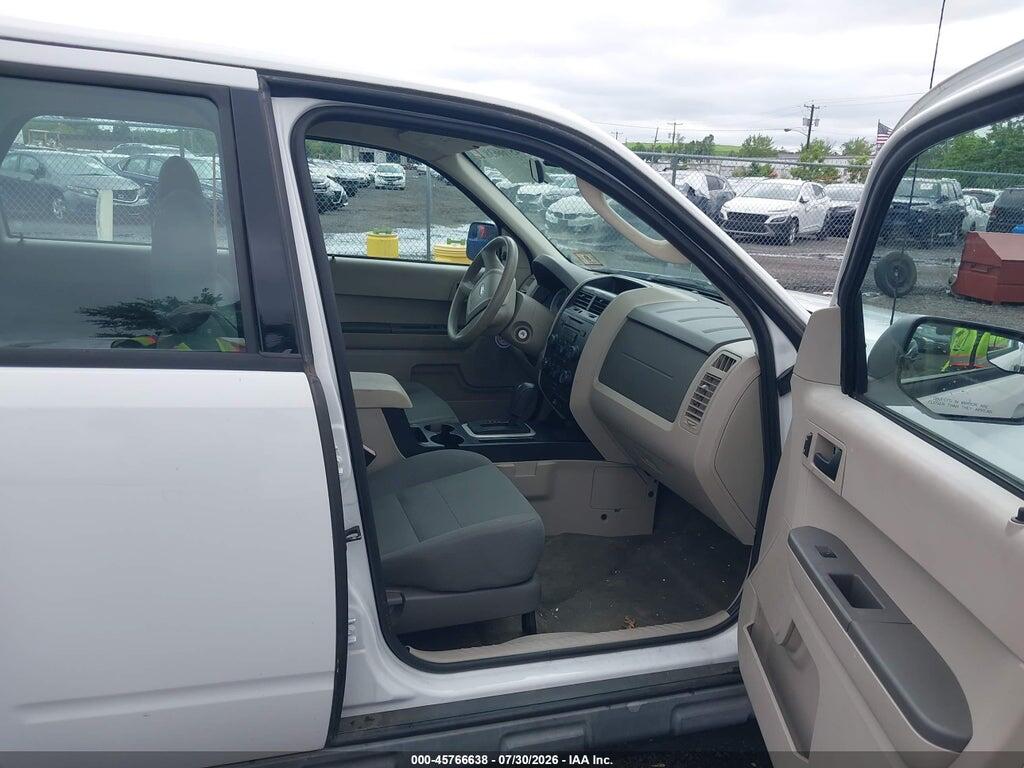 1FMCU9C74AKC58506 2010 FORD ESCAPE photo no. 5
