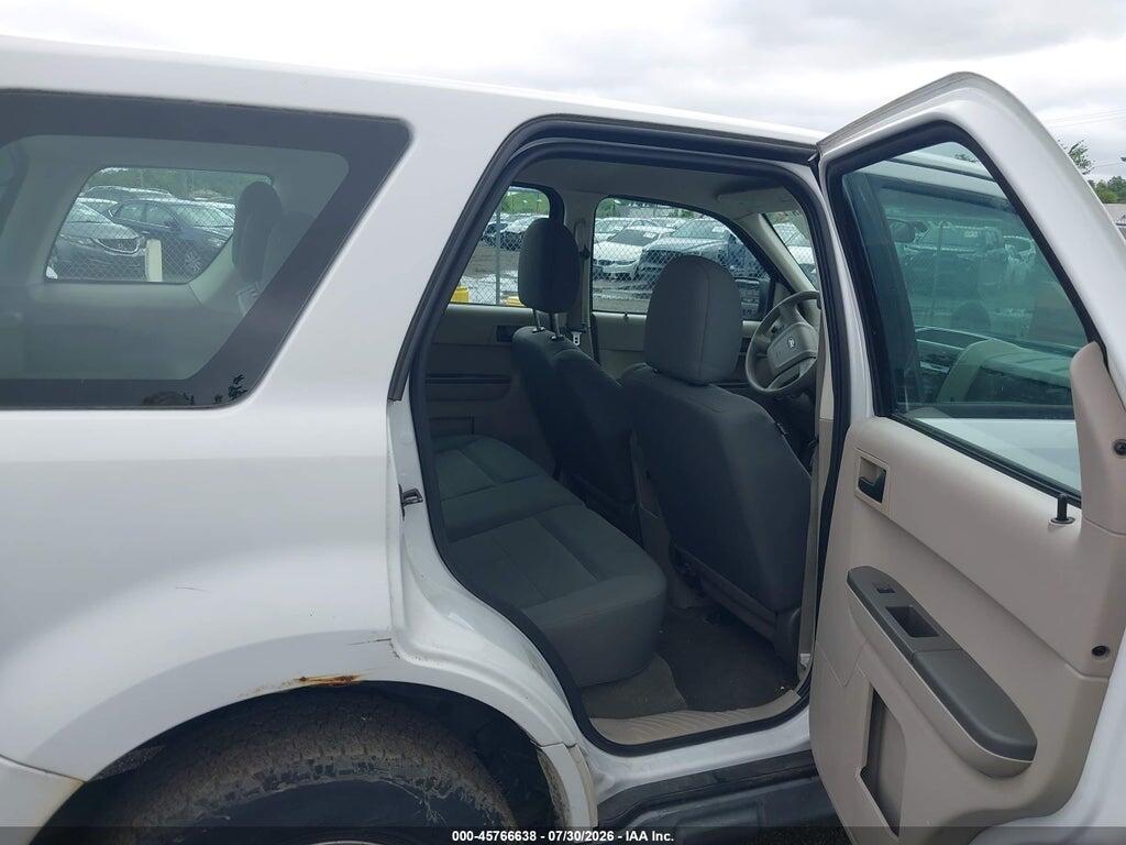 1FMCU9C74AKC58506 2010 FORD ESCAPE photo no. 8