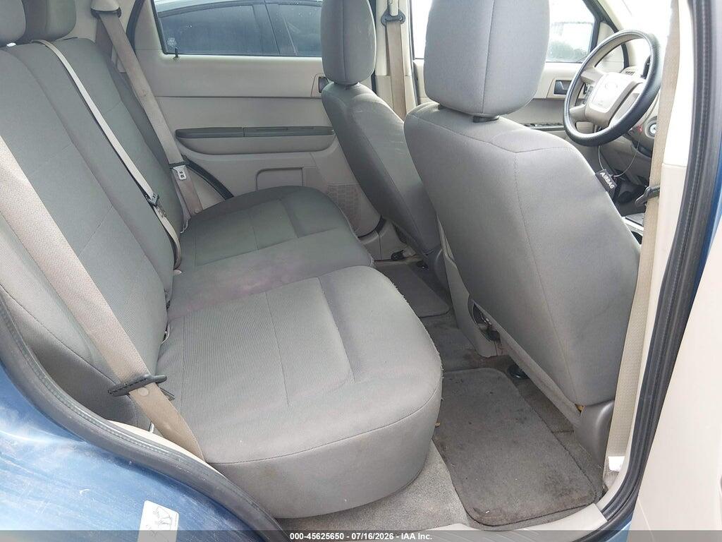 1FMCU0C70AKD34413 2010 FORD ESCAPE photo no. 8