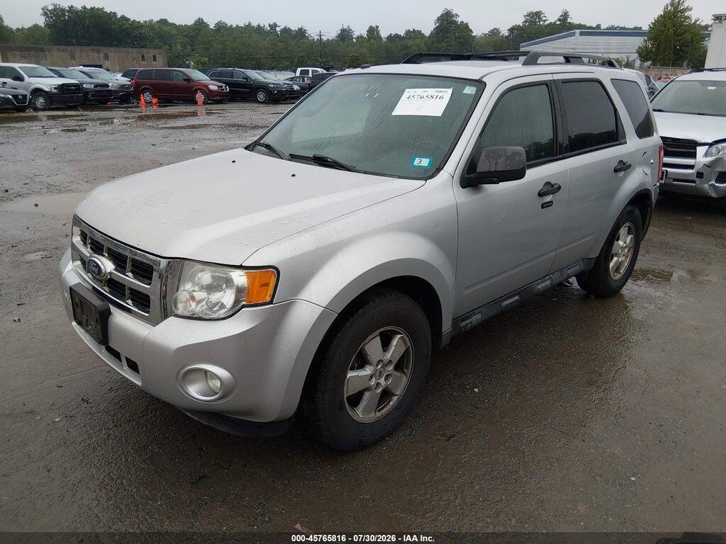 1FMCU9DG8AKC81320 2010 FORD ESCAPE photo no. 2