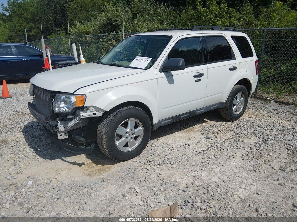 1FMCU0DG7AKA47178 2010 FORD ESCAPE photo no. 2