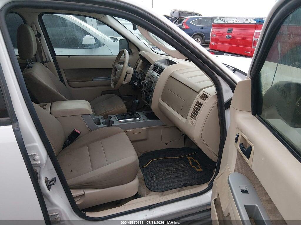 1FMCU0D79AKB10524 2010 FORD ESCAPE photo no. 5
