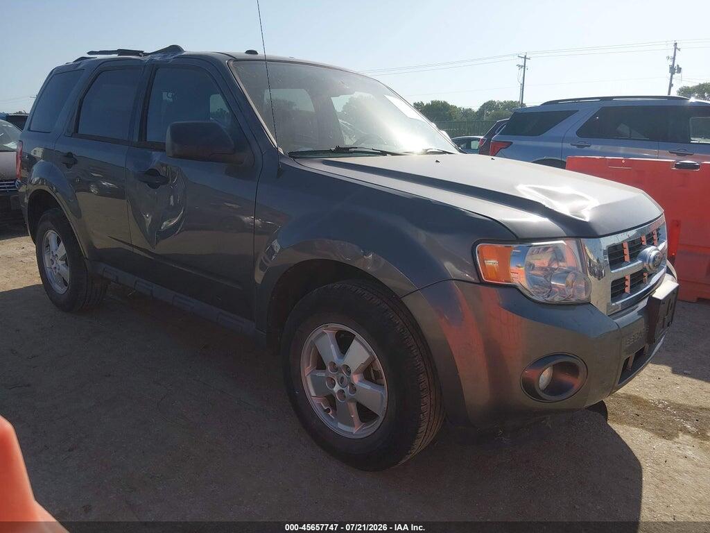 1FMCU9DG3AKC48712 2010 FORD ESCAPE photo no. 1