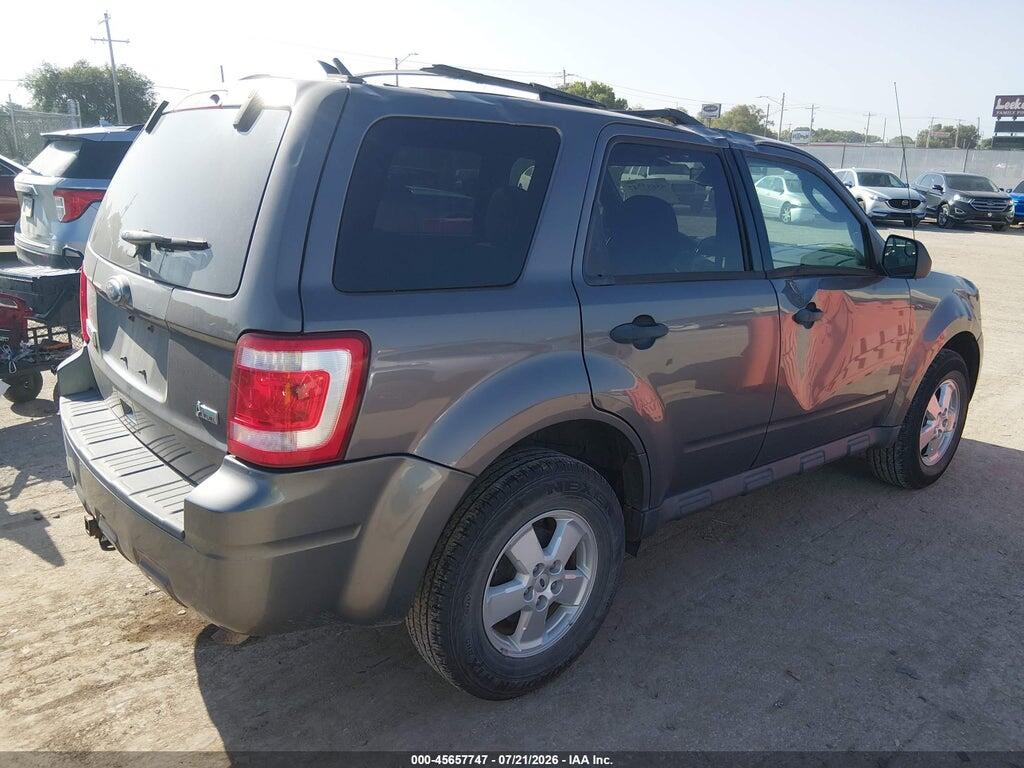 1FMCU9DG3AKC48712 2010 FORD ESCAPE photo no. 4