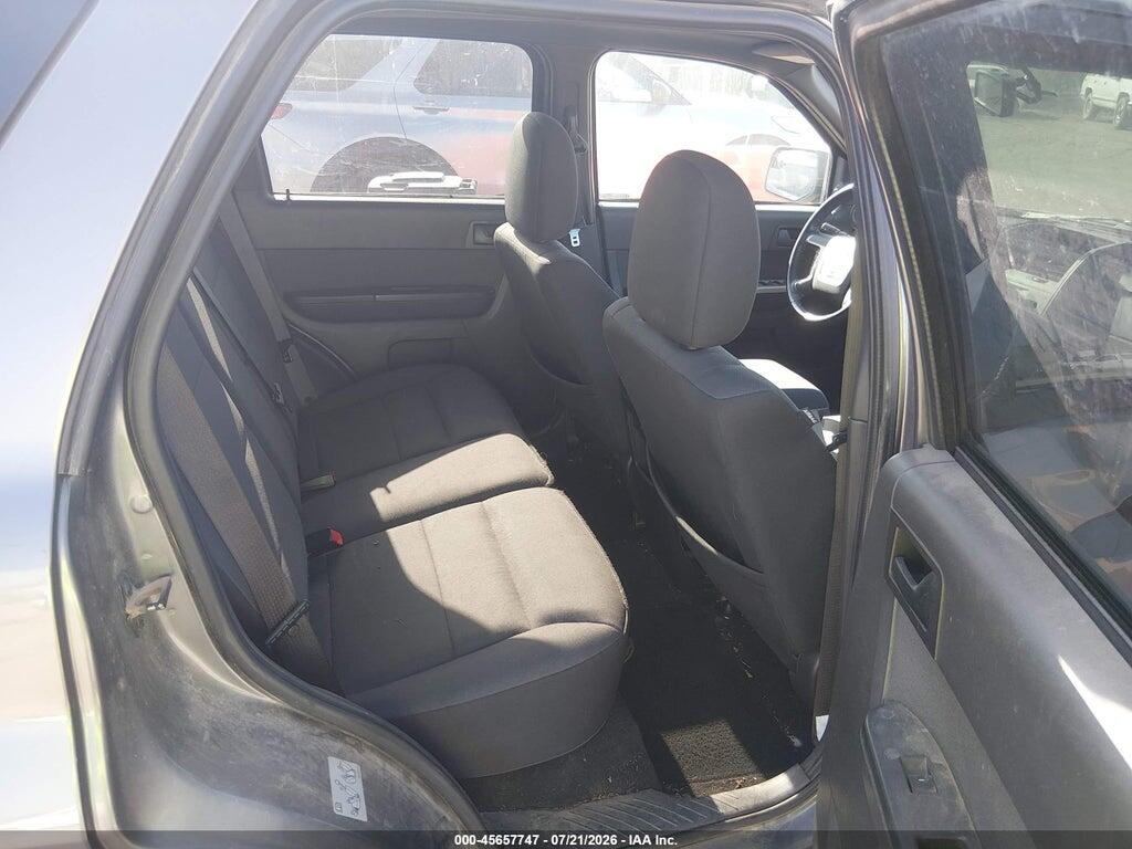 1FMCU9DG3AKC48712 2010 FORD ESCAPE photo no. 8