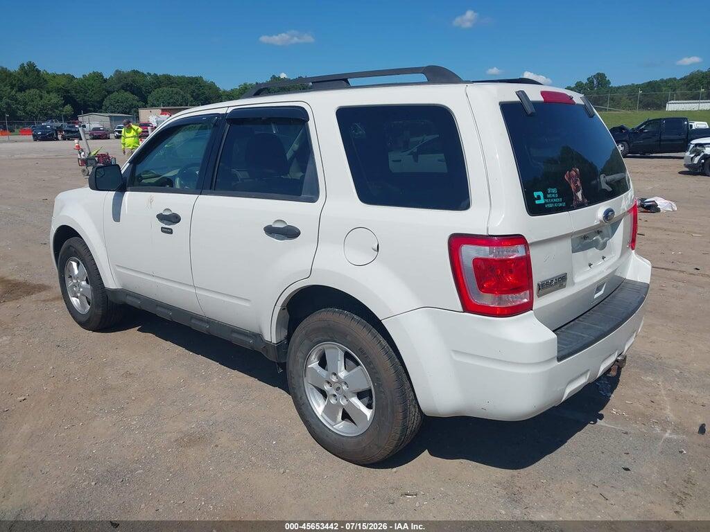 1FMCU0DG3AKB07618 2010 FORD ESCAPE photo no. 3