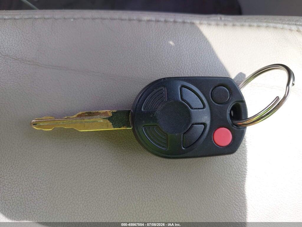 1FMCU0D70AKA77428 2010 FORD ESCAPE photo no. 11