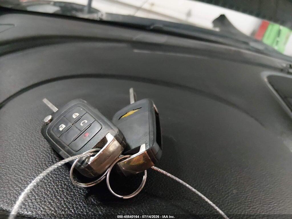2GNFLFEK1H6215671 2017 CHEVROLET EQUINOX photo no. 11