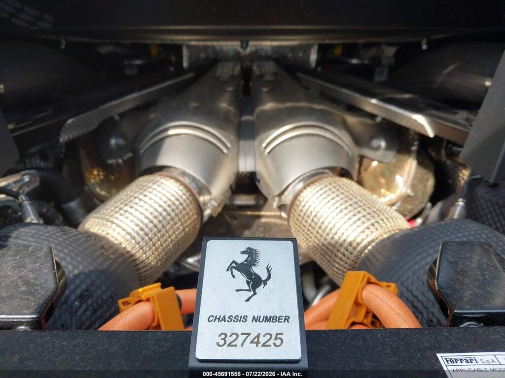 ZFF01SMA8T0327425 2026 FERRARI 296 GTS photo no. 10