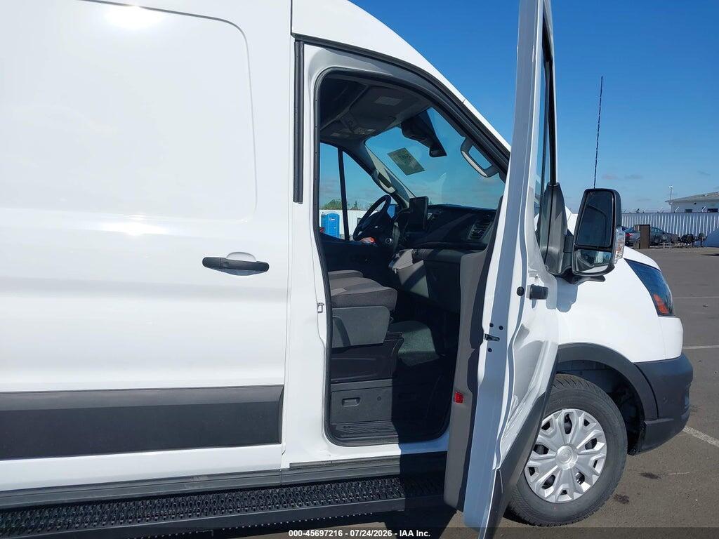 1FTBW9CM9TKA11646 2026 FORD E-TRANSIT-350 CARGO photo no. 5