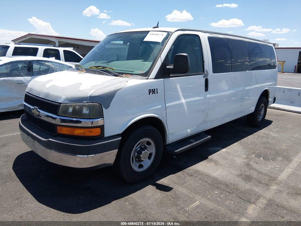 1GAZG1FG4D1107168 2013 CHEVROLET EXPRESS 3500 photo no. 2