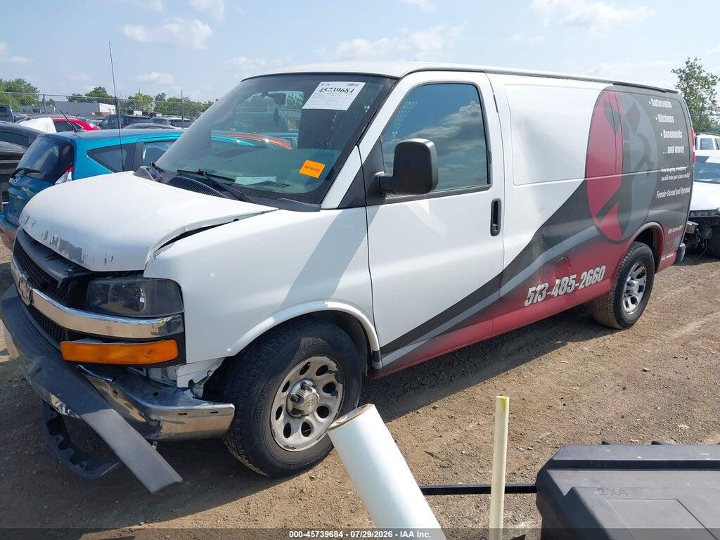 1GCSGAFX7D1137368 2013 CHEVROLET EXPRESS 1500 photo no. 2