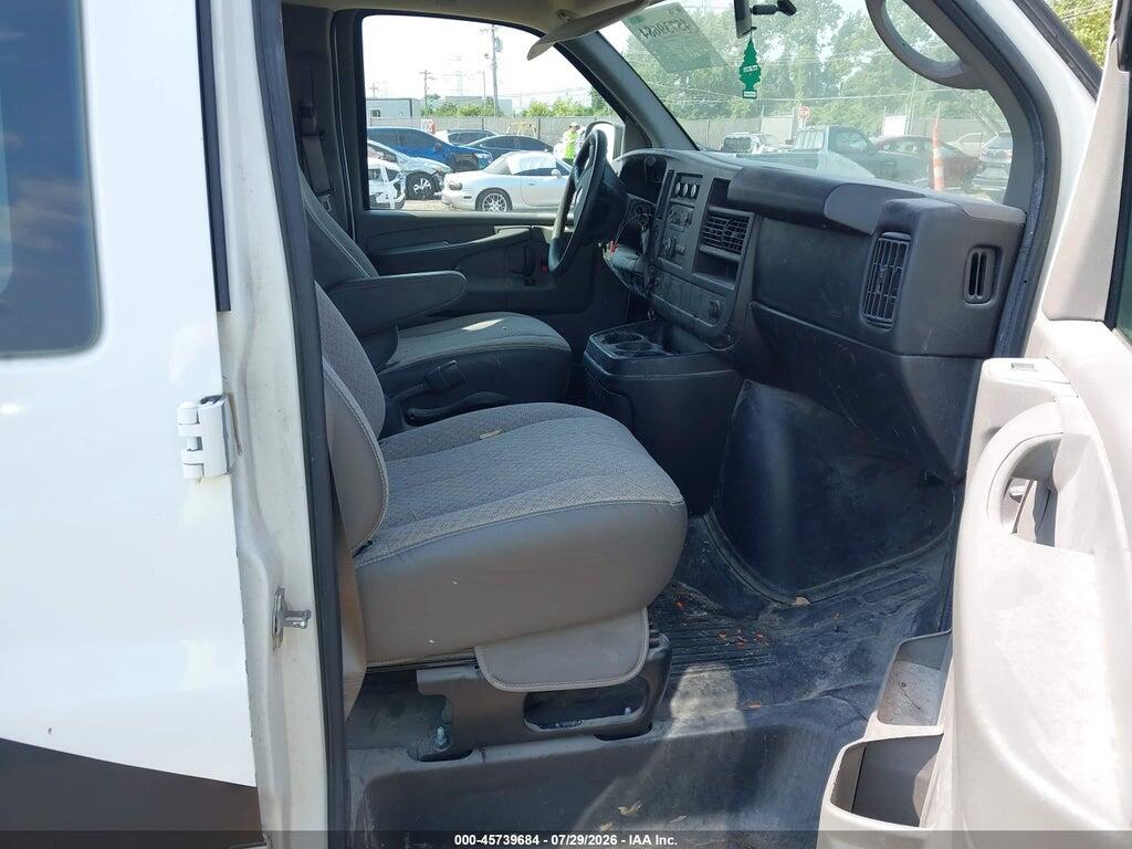 1GCSGAFX7D1137368 2013 CHEVROLET EXPRESS 1500 photo no. 5