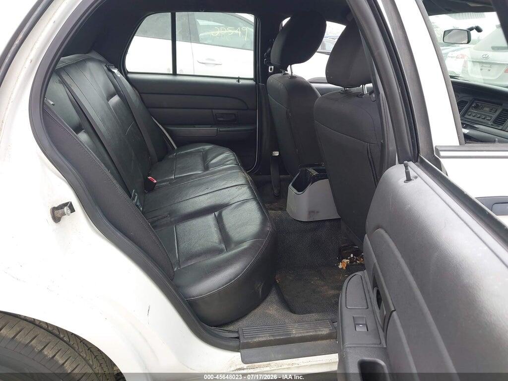 2FABP7BV4BX119556 2011 FORD CROWN VICTORIA photo no. 8