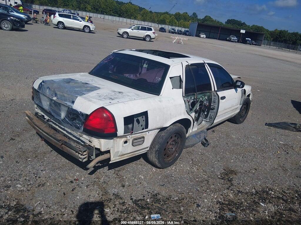 2FABP7BV1BX111138 2011 FORD CROWN VICTORIA photo no. 4