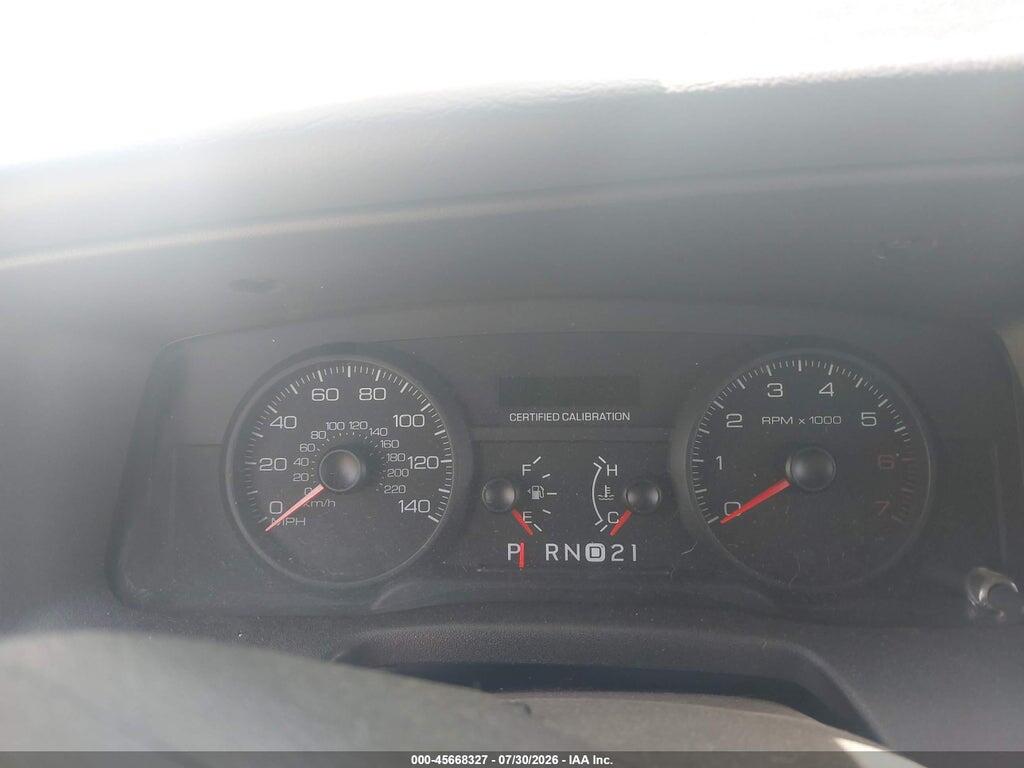 2FABP7BV1BX111138 2011 FORD CROWN VICTORIA photo no. 7