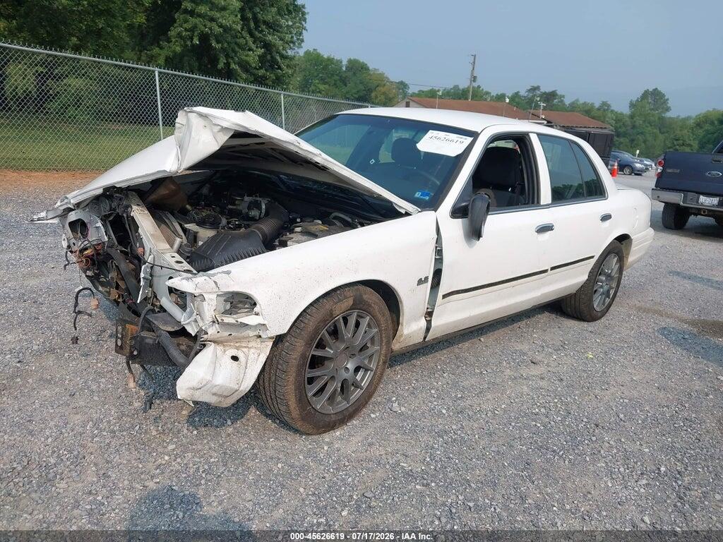2FABP7BV2BX100584 2011 FORD CROWN VICTORIA photo no. 2
