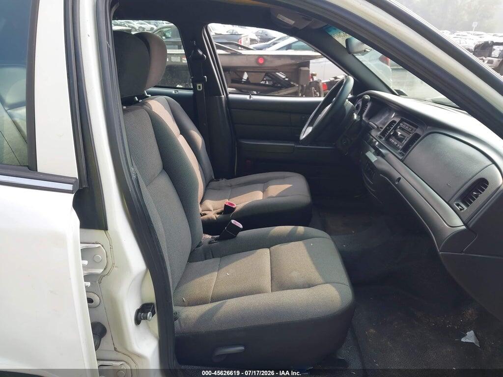 2FABP7BV2BX100584 2011 FORD CROWN VICTORIA photo no. 5