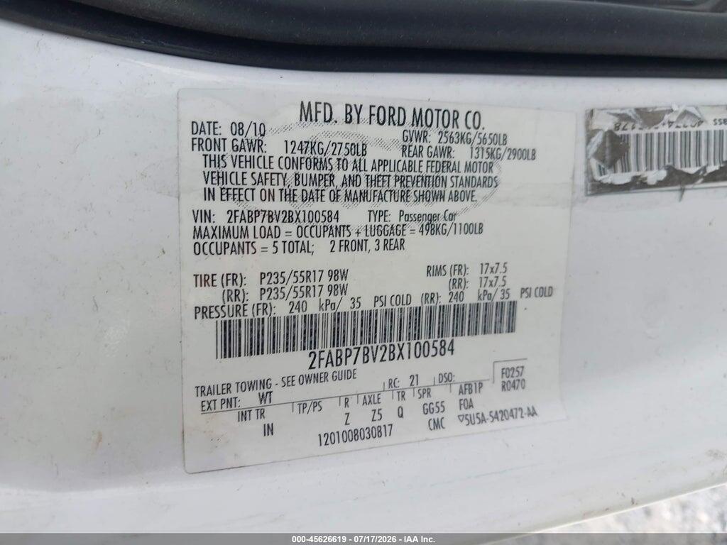 2FABP7BV2BX100584 2011 FORD CROWN VICTORIA photo no. 9