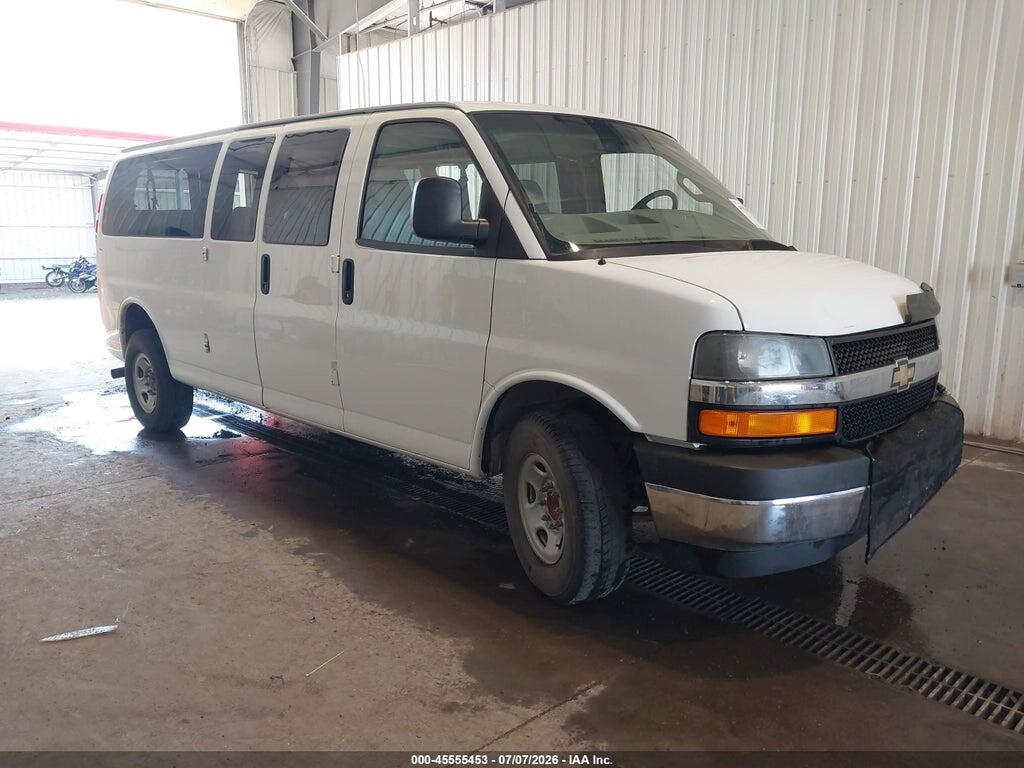 1GAZGPFG9H1275932 2017 CHEVROLET EXPRESS 3500 photo no. 1