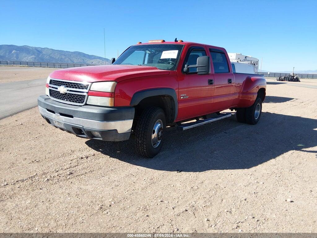 1GCJK33D17F155582 2007 CHEVROLET SILVERADO 3500 CLASSIC photo no. 2