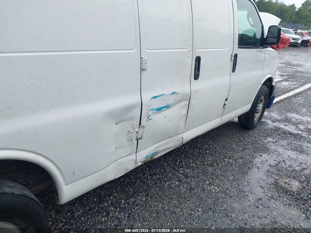 1GCWGBFP3K1168492 2019 CHEVROLET EXPRESS 2500 photo no. 6