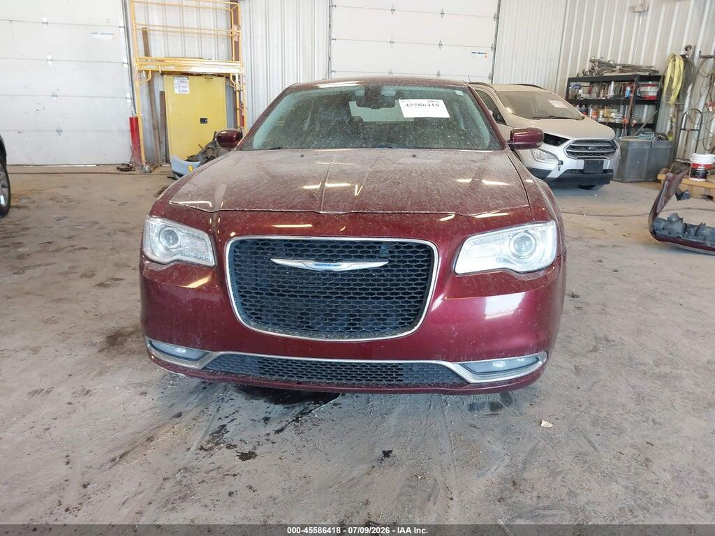 2C3CCAAG2GH220112 2016 CHRYSLER 300 photo no. 12