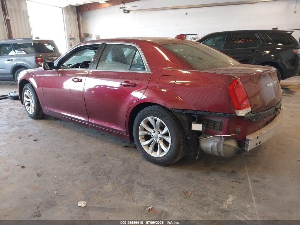 2C3CCAAG2GH220112 2016 CHRYSLER 300 photo no. 3