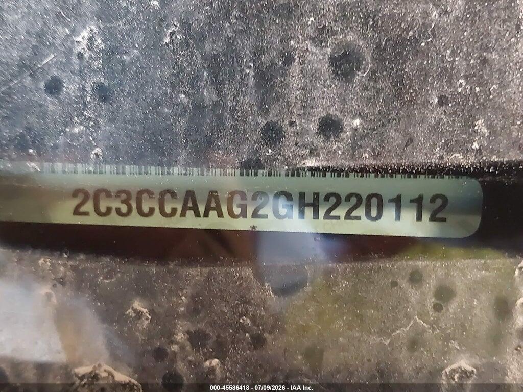 2C3CCAAG2GH220112 2016 CHRYSLER 300 photo no. 9