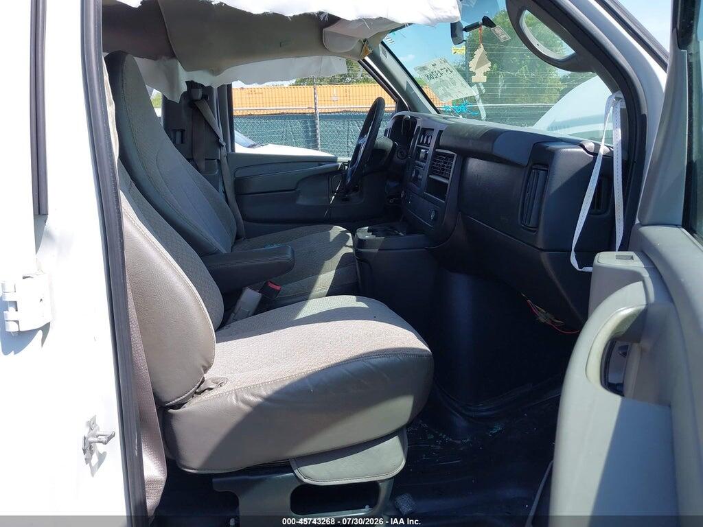 1GAWGRFA5D1122873 2013 CHEVROLET EXPRESS 2500 photo no. 5