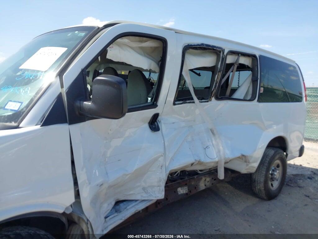 1GAWGRFA5D1122873 2013 CHEVROLET EXPRESS 2500 photo no. 6