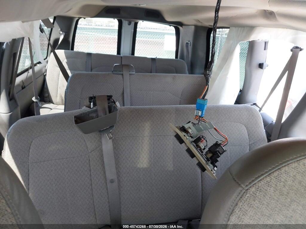 1GAWGRFA5D1122873 2013 CHEVROLET EXPRESS 2500 photo no. 8