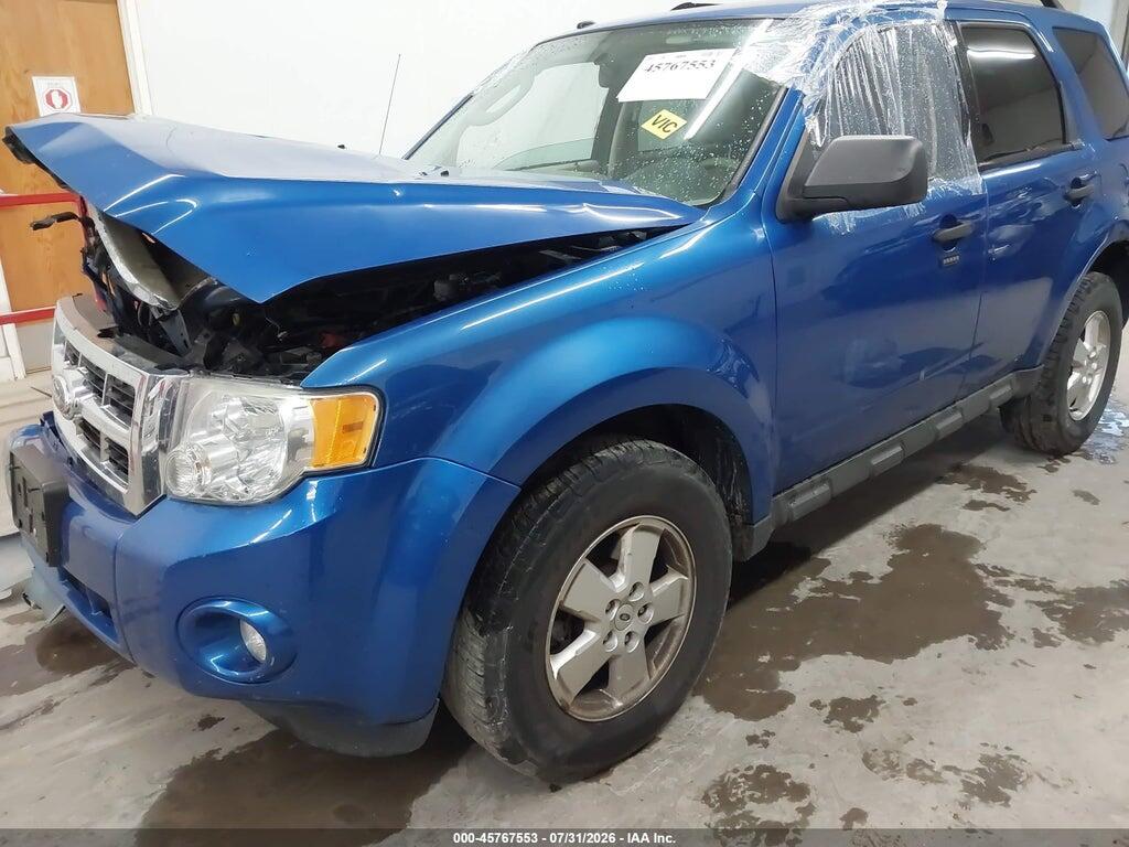 1FMCU9D73BKB60731 2011 FORD ESCAPE photo no. 2