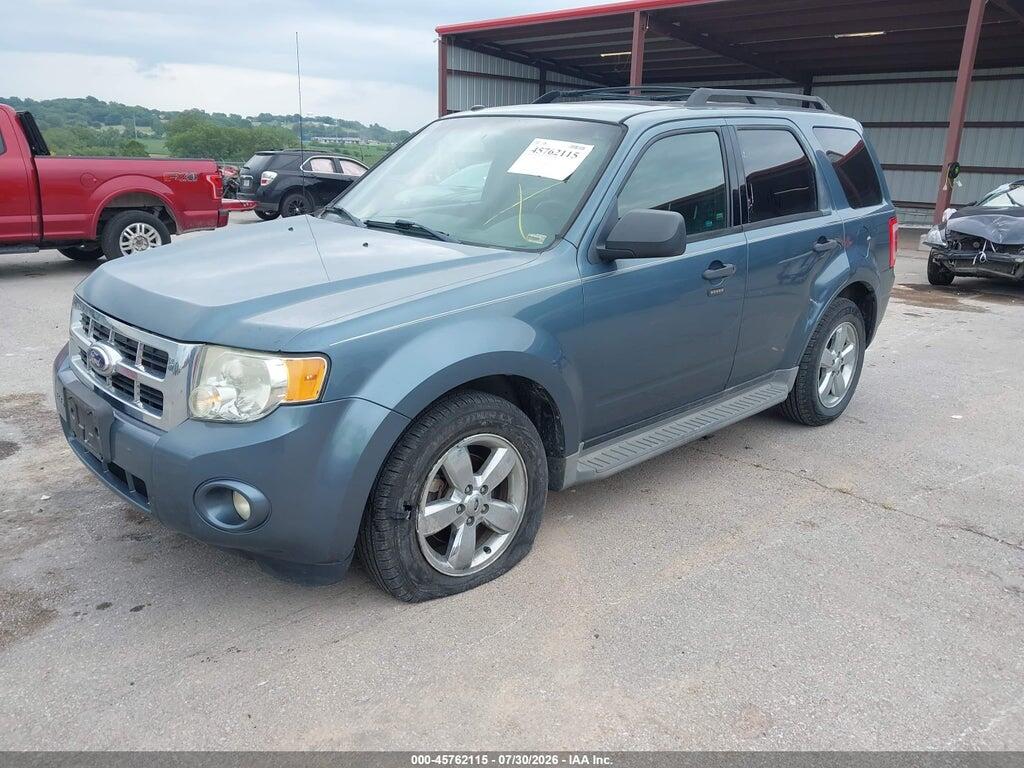 1FMCU9DG7BKA81496 2011 FORD ESCAPE photo no. 2