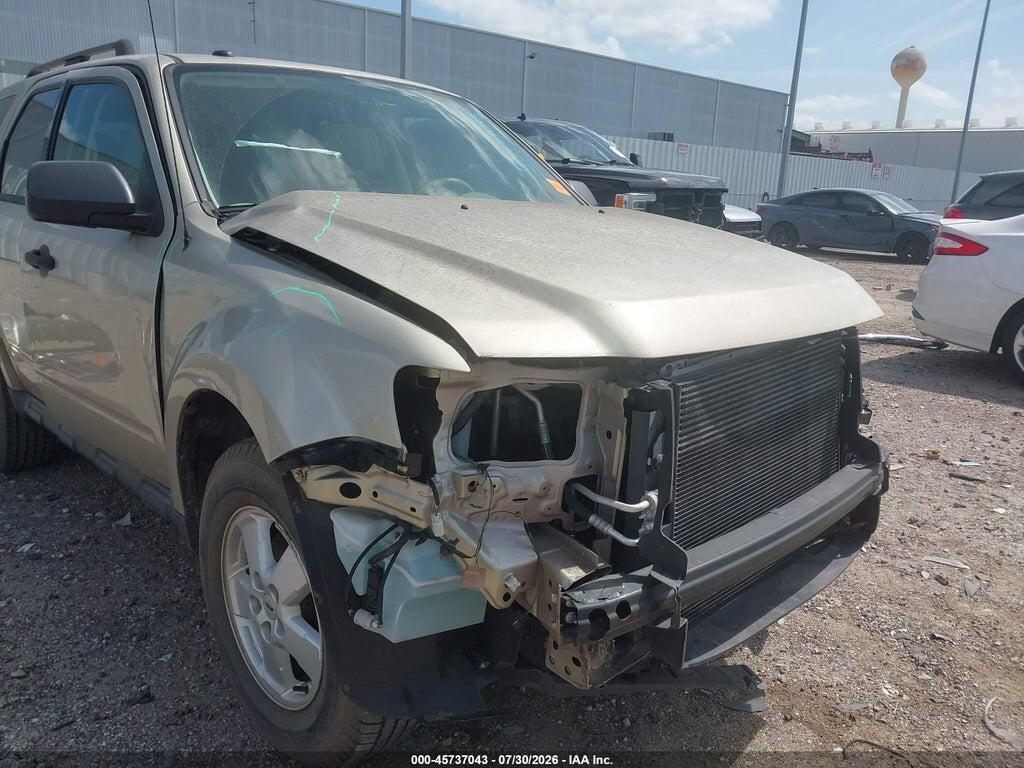 1FMCU0D72BKA27180 2011 FORD ESCAPE photo no. 6