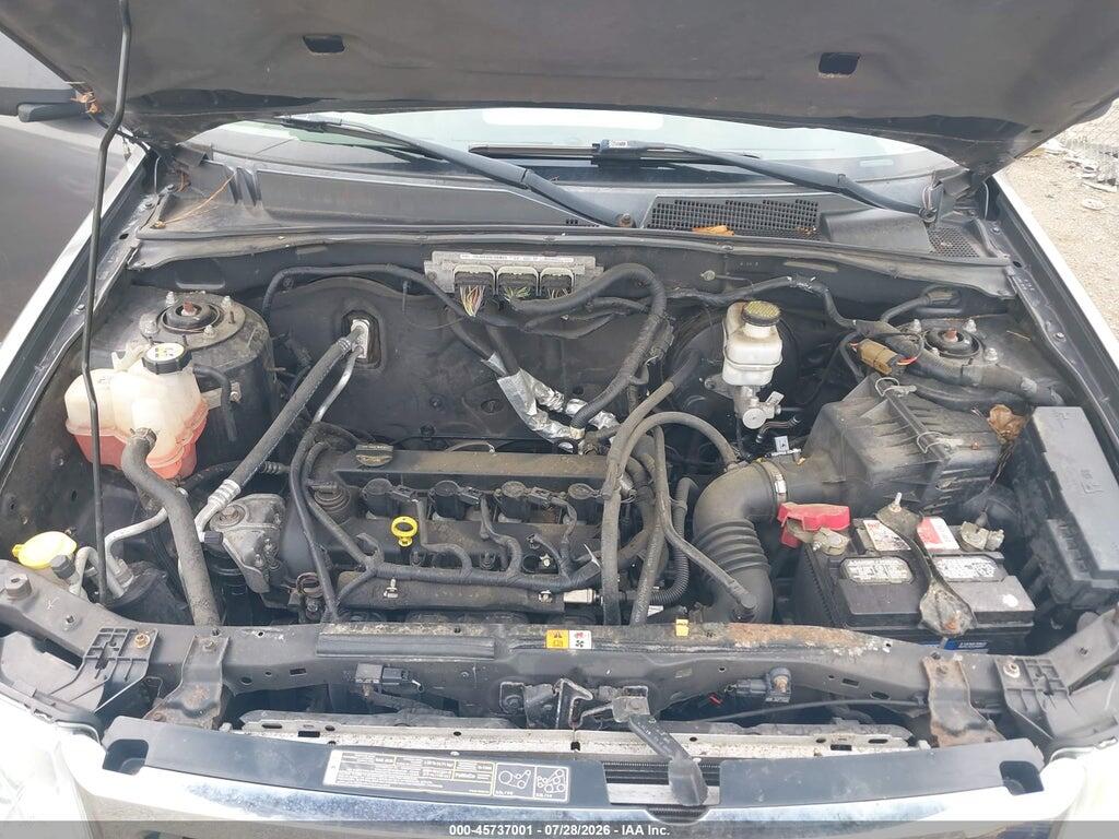 1FMCU9C74BKB70685 2011 FORD ESCAPE photo no. 10