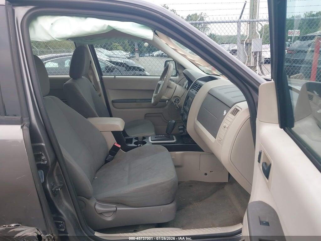 1FMCU9C74BKB70685 2011 FORD ESCAPE photo no. 5