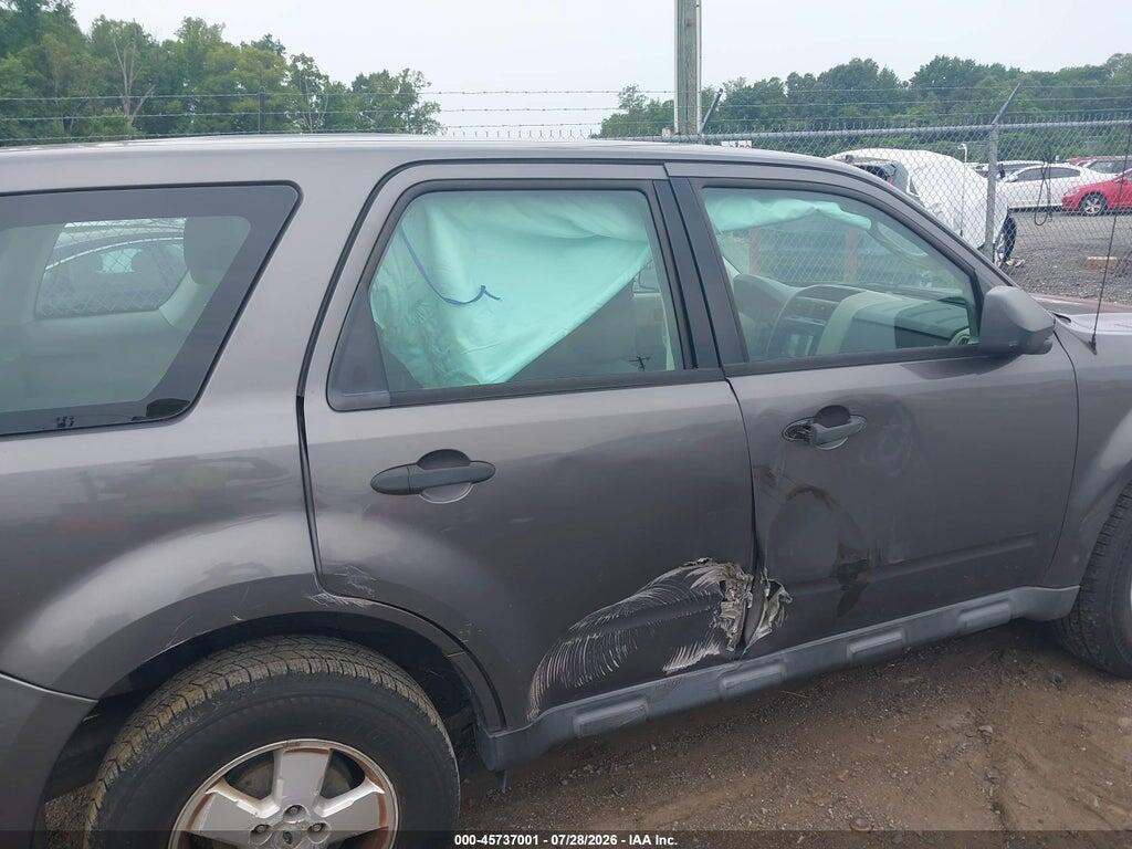 1FMCU9C74BKB70685 2011 FORD ESCAPE photo no. 6