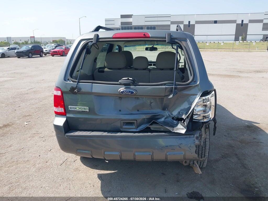 1FMCU0DG4BKB26762 2011 FORD ESCAPE photo no. 6