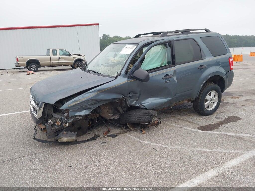 1FMCU0D70BKA28859 2011 FORD ESCAPE photo no. 2
