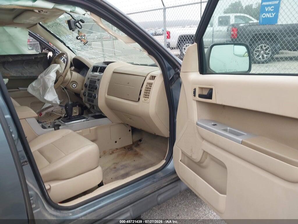 1FMCU0D70BKA28859 2011 FORD ESCAPE photo no. 5