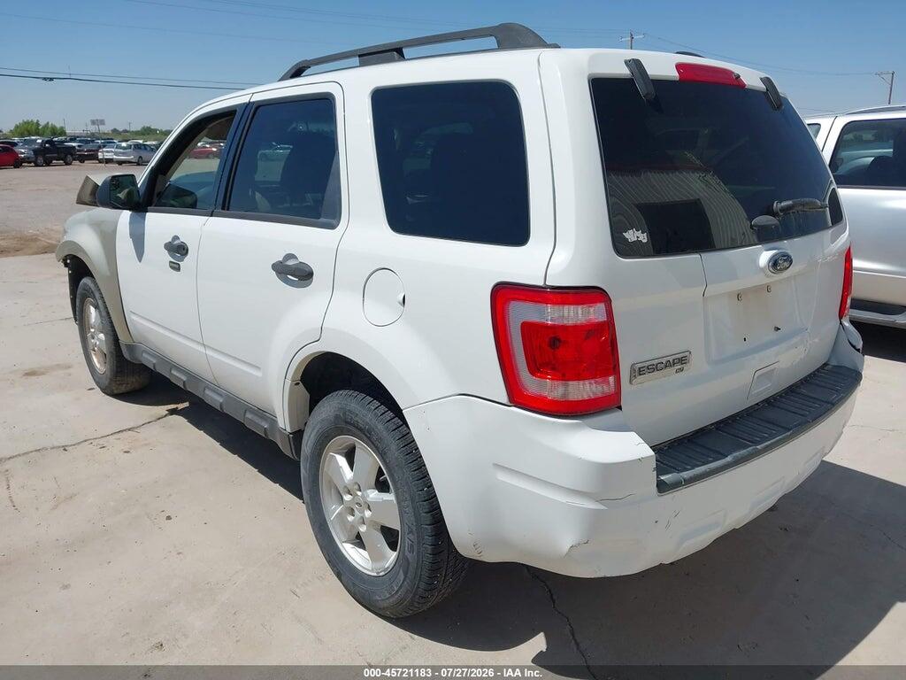 1FMCU9D78BKB26462 2011 FORD ESCAPE photo no. 3