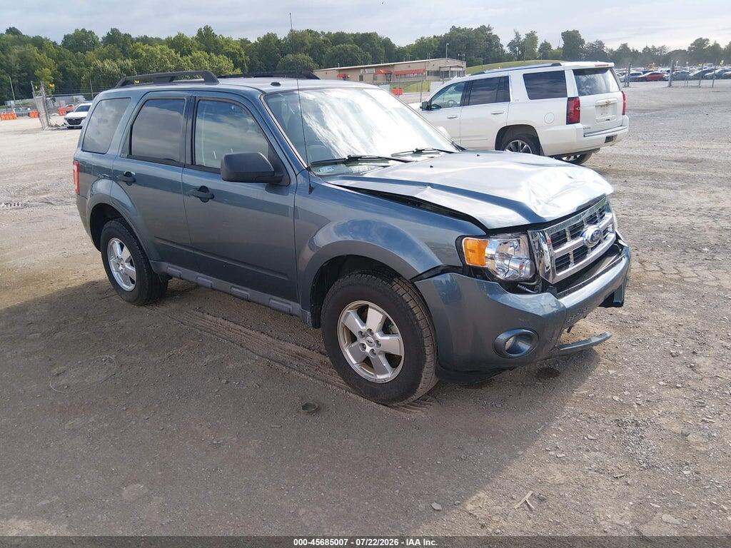 1FMCU0DG3BKB82319 2011 FORD ESCAPE photo no. 1
