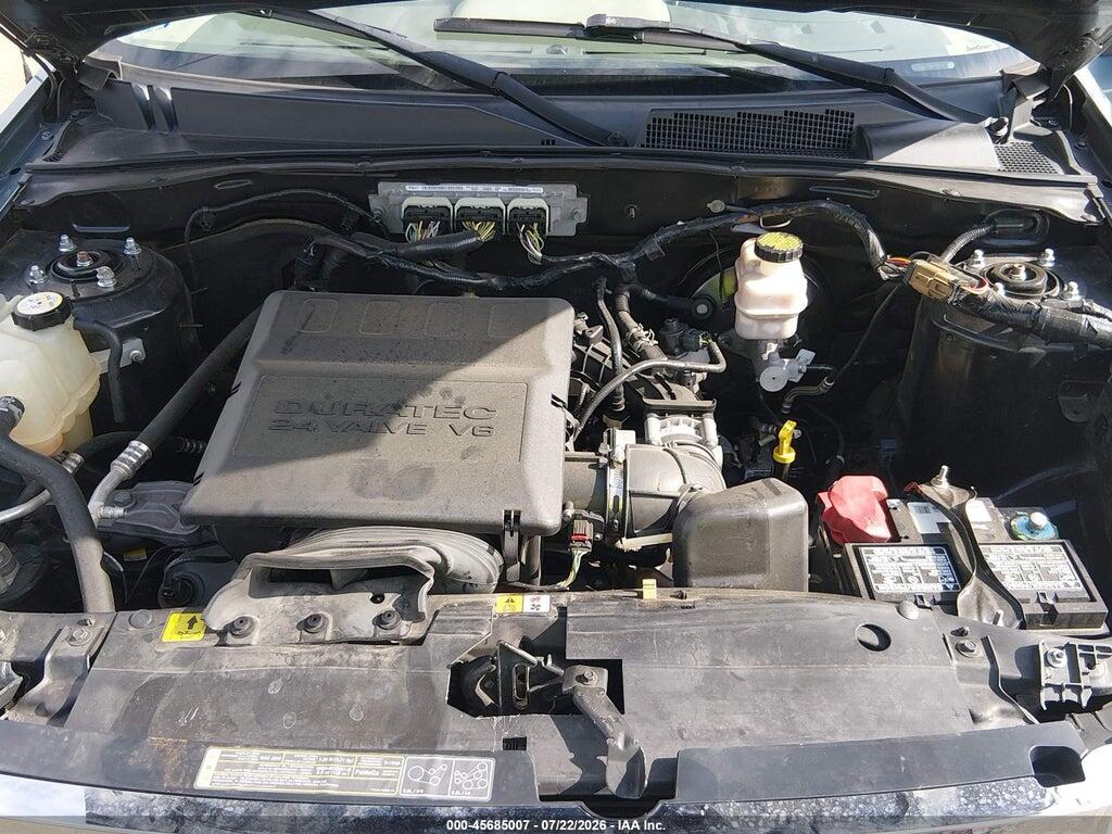 1FMCU0DG3BKB82319 2011 FORD ESCAPE photo no. 10