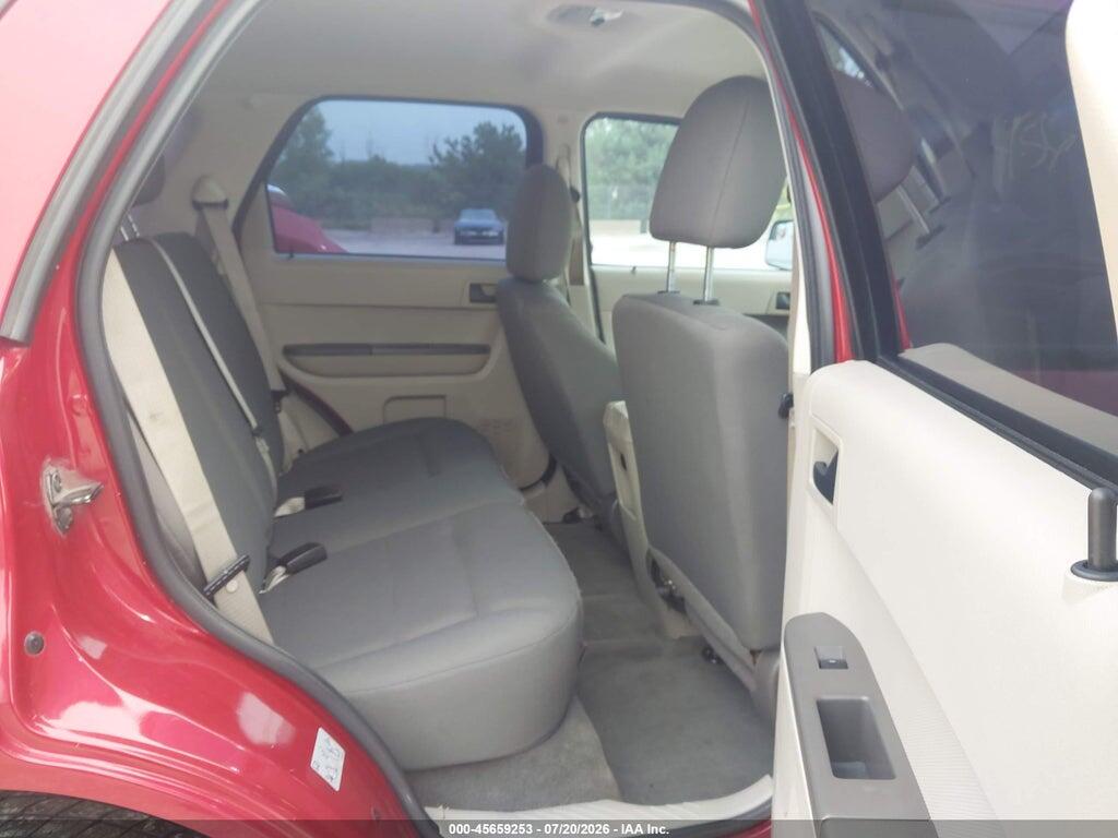 1FMCU0C77BKB44383 2011 FORD ESCAPE photo no. 8