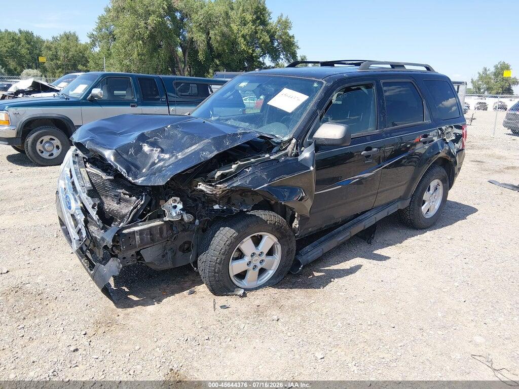1FMCU0D76BKC34106 2011 FORD ESCAPE photo no. 2
