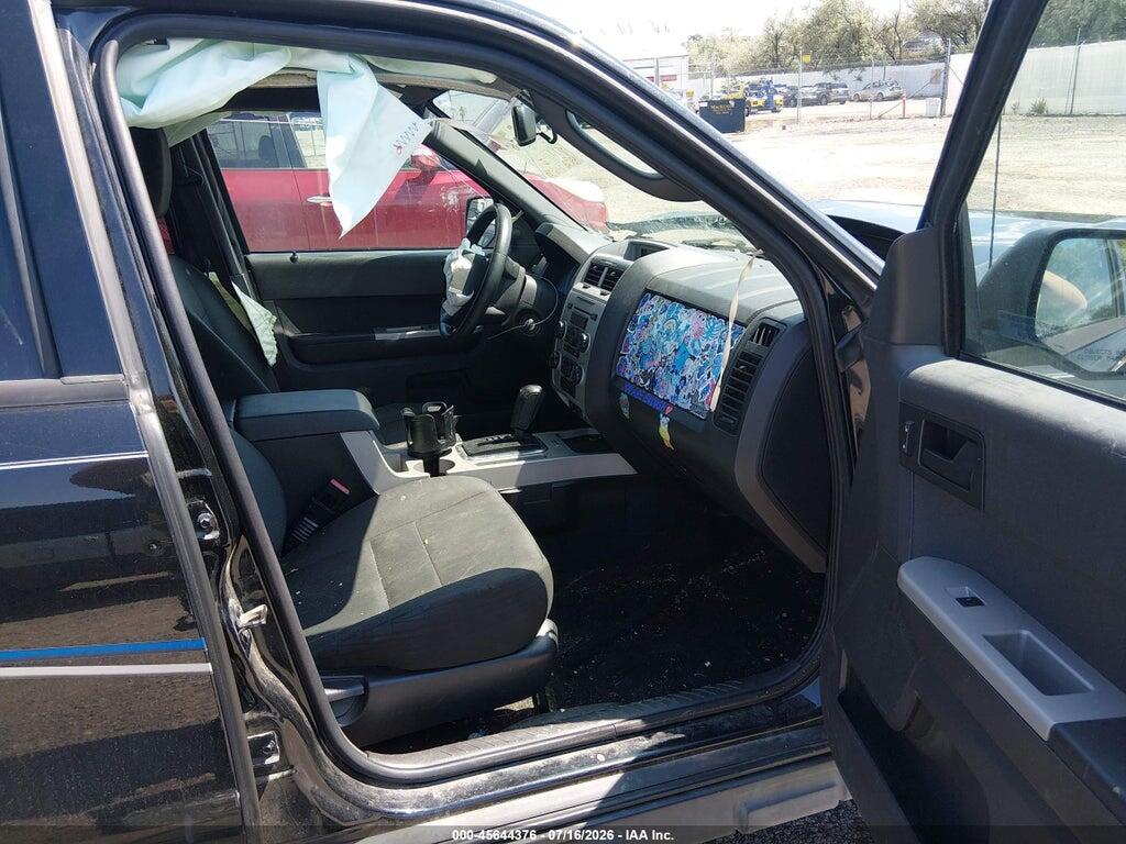 1FMCU0D76BKC34106 2011 FORD ESCAPE photo no. 5