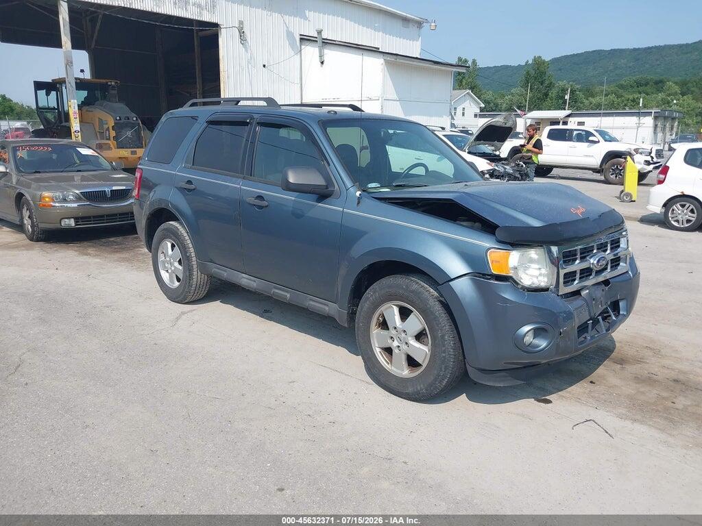 1FMCU9D71BKB45015 2011 FORD ESCAPE photo no. 1