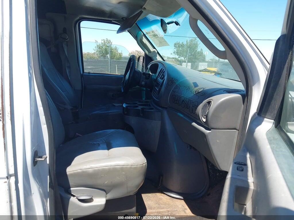 1FTNE24W98DA75172 2008 FORD E-250 photo no. 5